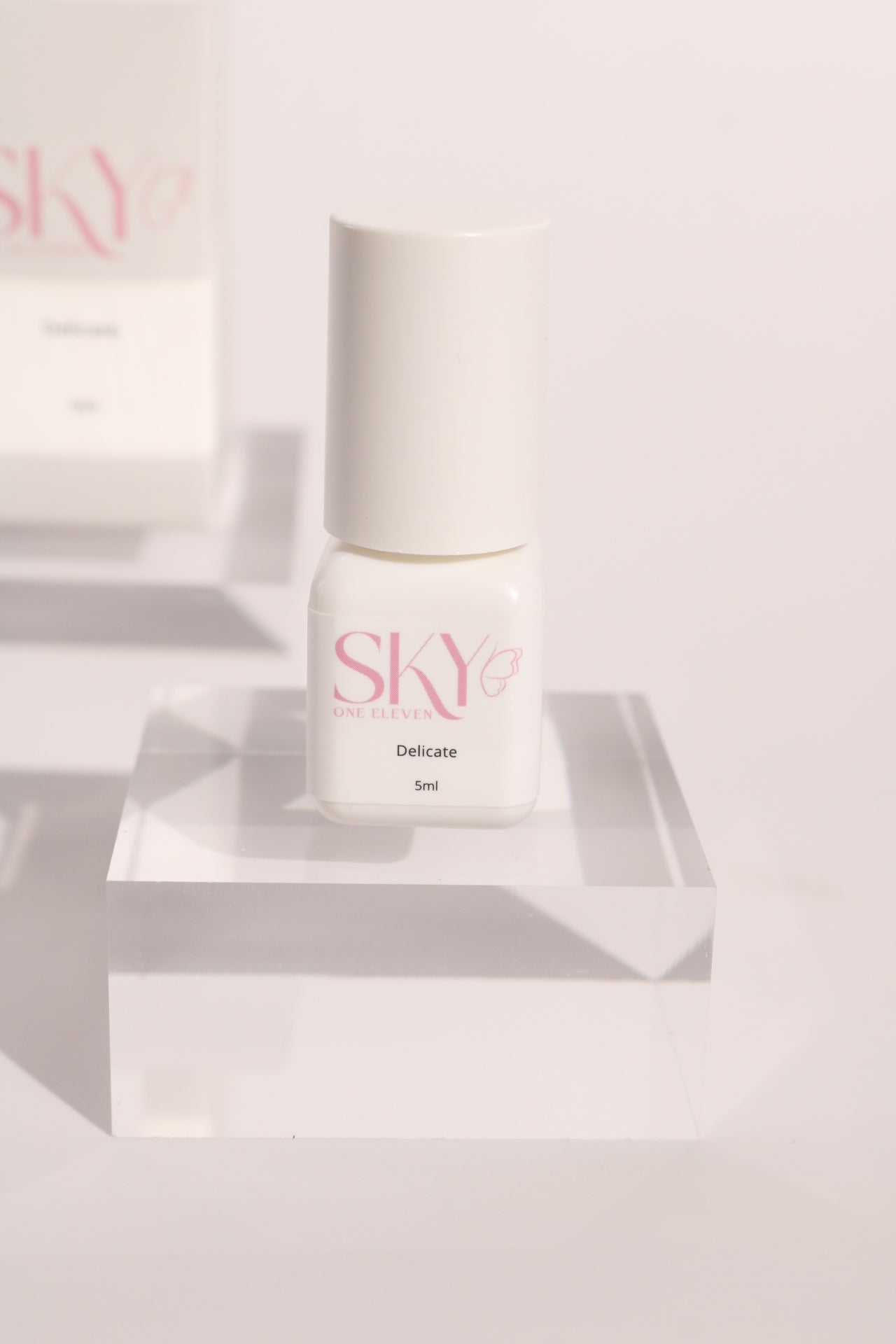 Delicate -Clear Latex FREE Adhesive