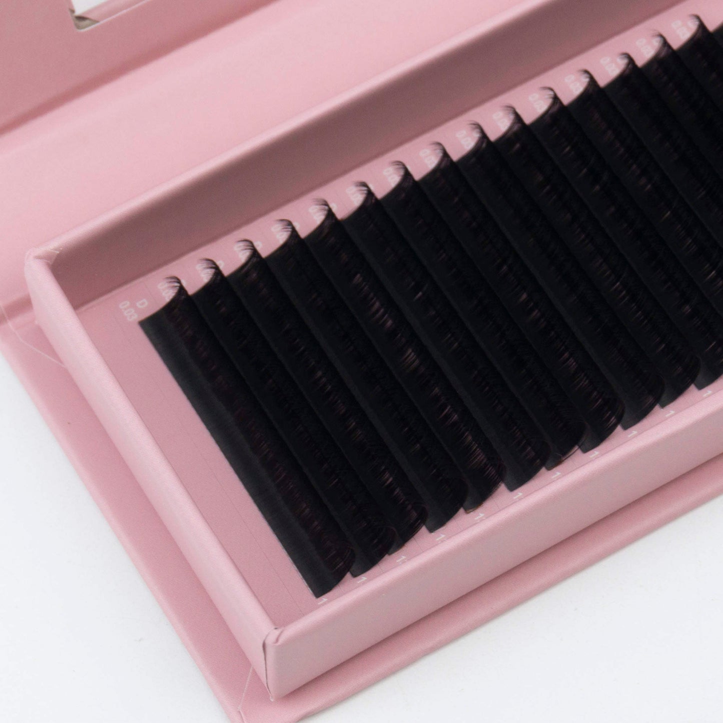 0.3 Diameter| D Curl  Cashmere Mink Individual Eyelash Extensions